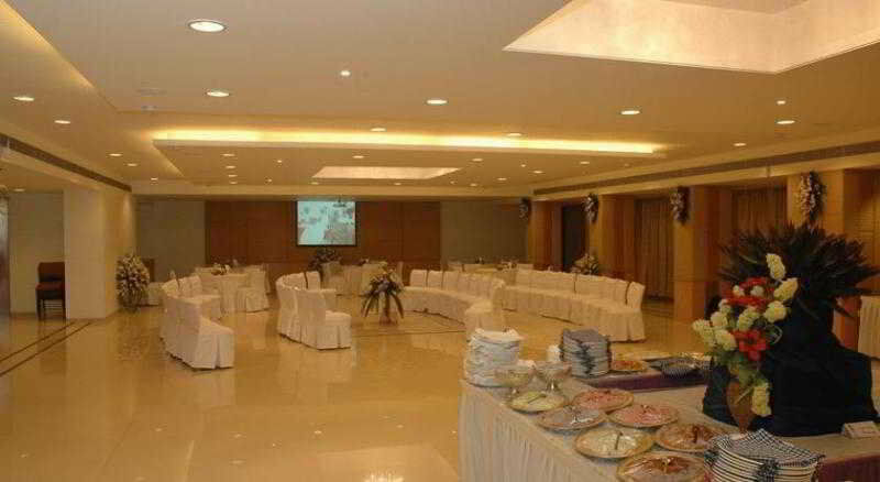 Fortune Park Galaxy - Member ITC Hotel Group, Vapi Bagian luar foto